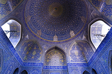 Inside Masjed-e Shah or Shah Mosque, Naqsh-e Jahan or Imam Square, Esfahan, Iran, Asia