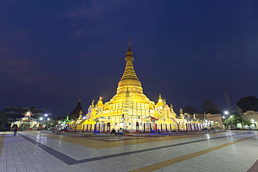 Stupa of the golden Eindawya Paya, Eindawya Pagoda, at night, Mandalay, Myanmar, Asia