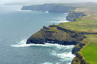 Cliffs of Moher, County Clare, Atlantic Ocean, Ireland, Europe