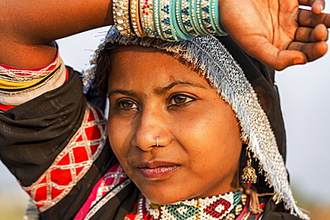 Young Indian woman, portrait, Pushkar, Rajasthan, India, Asia