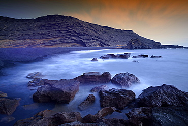 Surf at the lava beach, evening light, Charco de los Clicos in El Golfo, Lanzarote, Canary Islands, Spain, Europe