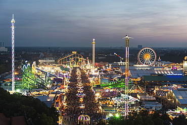 Rides at the Oktoberfest, evening mood, Oktoberfest, Theresienwiese, Munich, Upper Bavaria, Bavaria, Germany, Europe