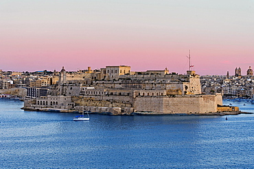 View from Valletta of the fortress Fort St. Angelo in the centre of the Grand Harbour, Vittoriosa, Malta, Europe