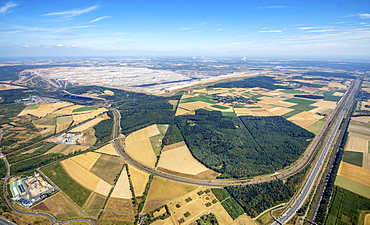 Aerial view, Etzweiler, lignite open-pit mining, Hambach Forest, Burgewald Steinheide, landscape conservation area, brown coal mining, protest, forest occupation, Merzenich, Rhineland, North Rhine-Westphalia, Germany, Europe