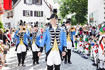 Musicians of the Ulm town soldiers, Fischerstechen or water jousting festival, Ulm, Baden-Wurttemberg, Germany, Europe