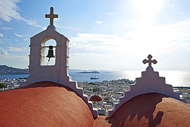 Chapel overlooking Mykonos Town, Mykonos, Cyclades, Greece, Europe