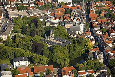 Aerial view, Fuerstliches Residenzschloss Detmold or Princely Residence castle Detmold, Ostwestfalen-Lippe, eastern Westphalia, North Rhine-Westphalia, Germany, Europe