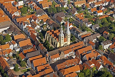 Aerial view, town hall with Nicolaikirche or St Nicholas church, Lemgo, Ostwestfalen-Lippe, eastern Westphalia, North Rhine-Westphalia, Germany, Europe