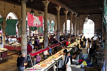 Fish market hall, Campo de la Pescaria, Rialto market, San Polo district, Venice, Venetia, Italy, Europe