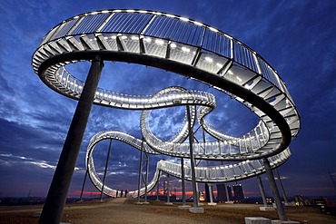 Tiger & Turtle ? Magic Mountain, a walkable landmark sculpture in the shape of a roller coaster, by Heike Mutter and Ulrich Genth, on Heinrich-Hildebrand-Hoehe, mining waste tip, Angerpark, Duisburg, North Rhine-Westphalia, Germany, Europe