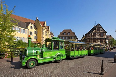 Quartier des Tanneurs, tanners' quarter, and in Petite Venise, Little Venice, historic centre of Colmar, Alsace, France, Europe