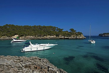 Boats, Cala Mondrago, Majorca, Balearic Islands, Spain, Europe