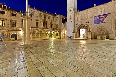 Square in the historic town centre of Dubrovnik, UNESCO World Heritage Site, with Bell Tower and Sponza Palace at the rear, Central Dalmatia, Dalmatia, Adriatic coast, Croatia, Europe, PublicGround