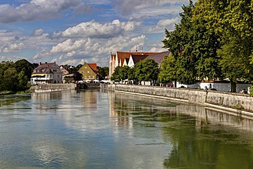 Lech promenade, Landsberg am Lech, Bavaria, Germany, Europe, PublicGround