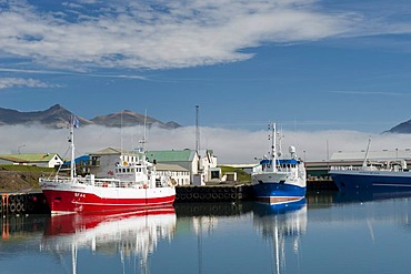 Port of Hoefn or Hoefn i Hornafirï£¿i, Hornafirdi, community of Hornafjoerï£¿ur, Hornafjoerdur, eastern Iceland, Europe