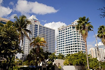 Bank of America and Suntrust skyscrapers in Fort Lauderdale, Florida, USA