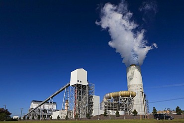 Marshall Steam Station, coal-fired power plant of the energy provider, Duke Energy, Terrell, North Carolina, USA, North America