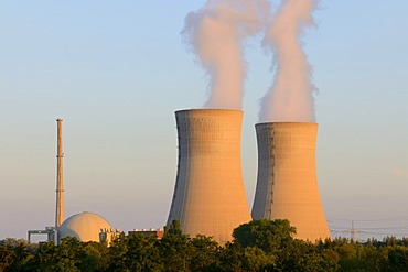 Grafenrheinfeld Nuclear Power Plant, near Schweinfurt, Lower Franconia, Bavaria, Germany, Europe