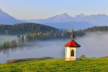 Chapel at Hegratsrieder See, lake, near Fuessen, Allgaeu, Bavaria, Germany, Europe