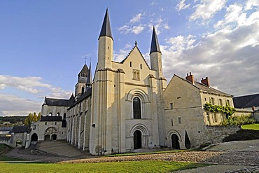 Abbaye de Fontevraud abbey, monastery, church, museum, Fontevraud l'Abbaye, department of Maine-et-Loire, Pays de la Loire, France, Europe