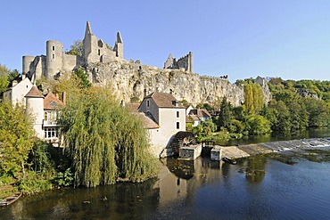 Angles sur l'Anglin, Anglin river, village, community, Poitiers, Vienne, Poitou-Charentes, France, Europe, PublicGround