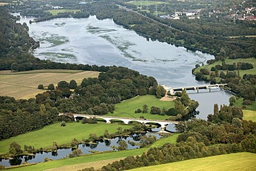 Aerial view, Kemnade reservoir with algal bloom, Hattingen, Ruhr Area, North Rhine-Westphalia, Germany, Europe