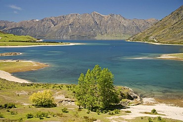 Lake Hawea and the mountains of western Otago, South Island, New Zealand