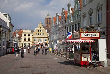 Kraemerstrasse with Loewenapotheke pharmacy, Wismar, Mecklenburg-Western Pomerania, Germany, Europe, PublicGround