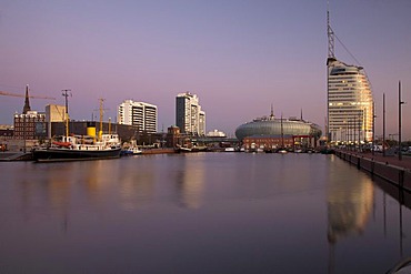 Twilight, Neuer Hafen harbour, Klimahaus building, Conference Center, Sail City, Havenwelten, Bremerhaven, Weser River, North Sea, Lower Saxony, Germany, Europe, PublicGround