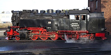 Steam train at the station, Harz Narrow Gauge Railways, HSB, Wernigerode, Harz mountains, Saxony-Anhalt, Germany, Europe