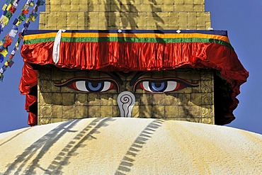 Bodnath, Boudhanath or Boudha Stupa, UNESCO World Heritage Site, painted eyes, colourful prayer flags, Tibetan Buddhism, Kathmandu, Kathmandu Valley, Nepal, Asia