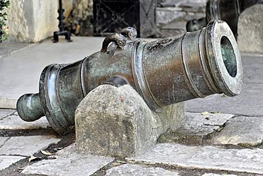 Historic cannon, Castelo de Sao Jorge, Lisbon, Lisboa, Portugal, Europe