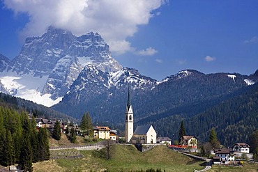 Church of Selva Di Cadore and Monte Pelmo peak, Colle Santa Lucia, Dolomites, Italy, Europe