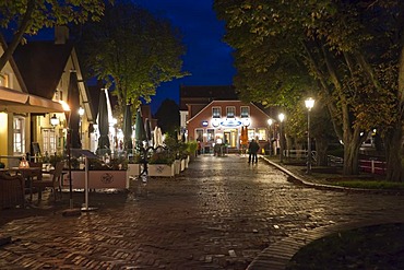 Bar district at night, Greetsiel, East Frisia, Lower Saxony, Germany, Europe