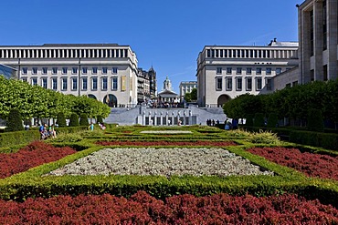 View over Kunstberg or Mont des Arts, Park at the Albert Library, Place de l'Albertine, Place Royale at the rear, Brussels, Belgium, Europe