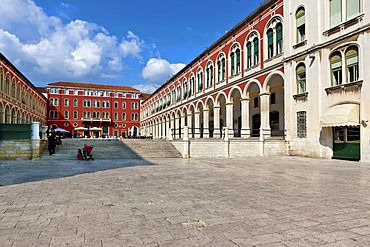 Hotel Bellevue, arcades, Trg Republike, Square of the Republic, Split, Central Dalmatia, Dalmatia, Adriatic coast, Croatia, Europe, PublicGround