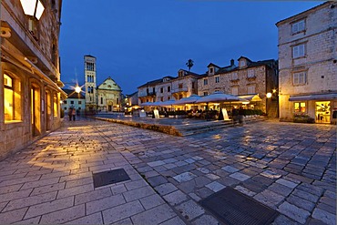 Trg Svetog Stjepana, St. Stephen's square, Cathedral of St. Stephen, Katedrala Svetog Stjepana, Hvar, Hvar Island, central Dalmatia, Dalmatia, Adriatic coast, Croatia, Europe, PublicGround