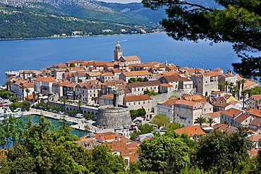 Overlooking the historic town centre of Korcula, Central Dalmatia, Dalmatia, Adriatic coast, Croatia, Europe, PublicGround