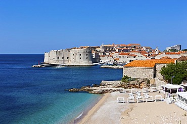 Overlooking the historic town centre of Dubrovnik, UNESCO World Heritage Site, Central Dalmatia, Dalmatia, Adriatic coast, Croatia, Europe, PublicGround