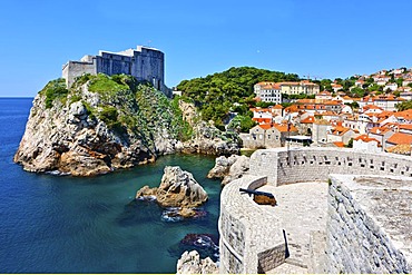 Fort Lovrijenac and the city walls of Dubrovnic, UNESCO World Heritage Site, central Dalmatia, Dalmatia, Adriatic coast, Croatia, Europe, PublicGround