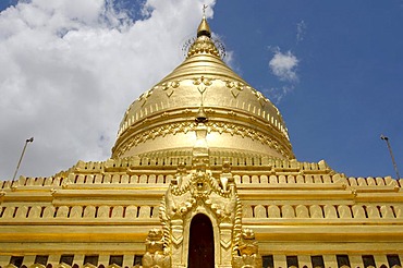 Golden Shwezigon Pagoda, Bagan, Nyaung-U, Myanmar, Burma, Southeast Asia