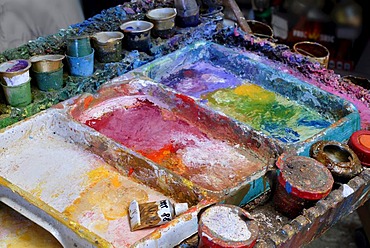 Painter's palettes, oil paints, Zurich, Switzerland, Europe