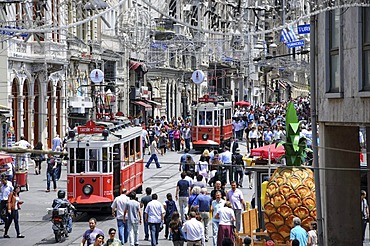 Old trams, Istiklal Caddesi, Istanbul, Turkey, Europe