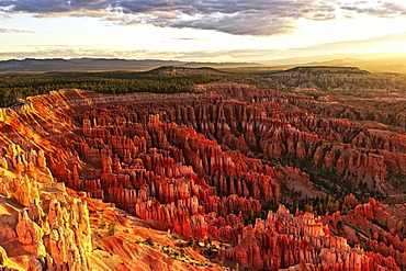 Sunrise, Inspiration Point, Bryce Canyon National Park, Utah, USA