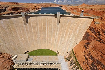 View from Highway 89 Glen Canyon Bridge on Glen Canyon Dam, Page, Glen Canyon National Recreation Area, Arizona, United States of America, PublicGround