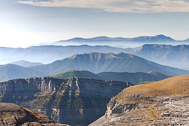 View across the Canyon d'Arazas and the Rio Cinca Valley, Valle de Ordesa, Parc National des Pyrenees, Aragon, Spain, Europe, PublicGround