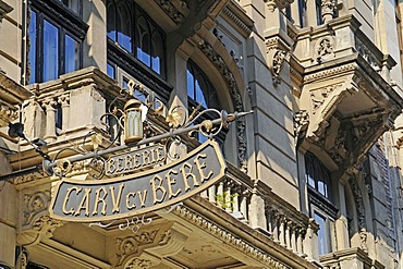 Inn sign, Carul Cu Bere, a traditional restaurant, Lipscani district, historic district, Bucharest, Romania, Eastern Europe, PublicGround