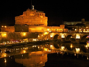 Castel San Angelo at night, Rome, Italy, Europe