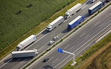 Aerial view, traffic backed up due to an accident resulting in closure of the highway, truck turning, A2 motorway between Hamm-Rhynern and Hamm, Ruhr Area, North Rhine-Westphalia, Germany, Europe