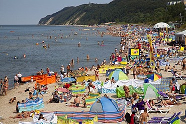 Lively beach, seaside resort of Mi&dzyzdroje or Misdroy, Wolin Island, Baltic Sea, Western Pomerania, Poland, Europe, PublicGround